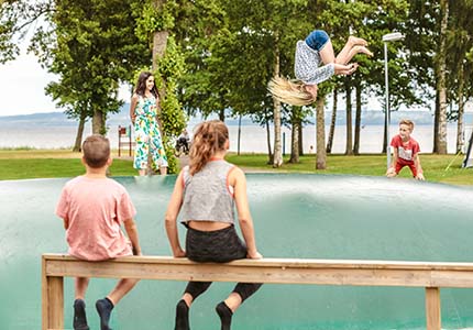 KronoCamping och småstaden Lidköping